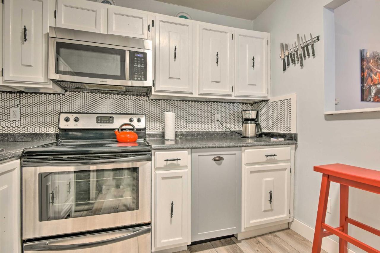 Mount Pocono Condo With Balcony, Near Mt Airy Casino Exterior photo